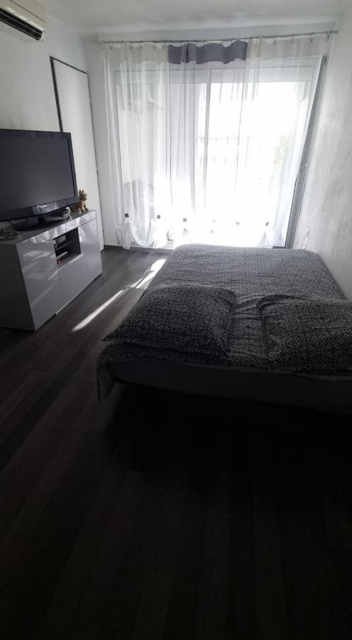 Nouveau Bien Lumineux Tout Confort En Centre Ville Sète Exterior foto